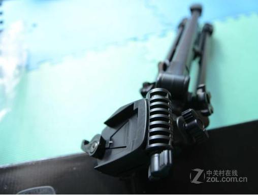 出售尼康原厂三脚架(金钟CX-560)送尼康原厂